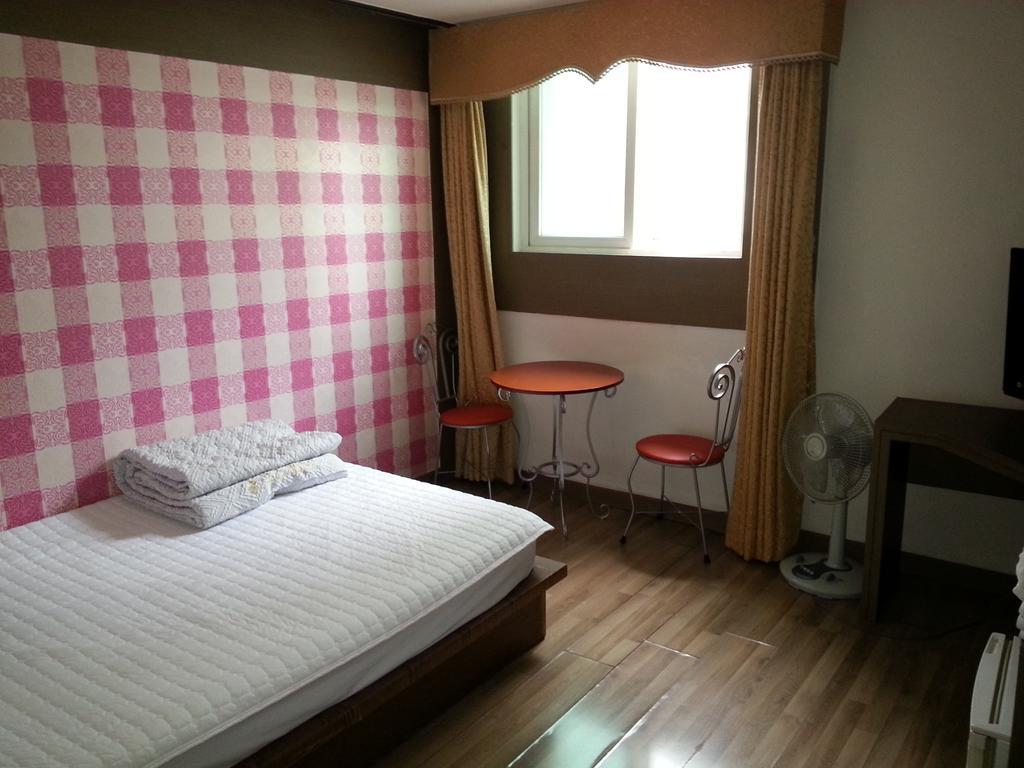 Egg Motel Busan Chambre photo